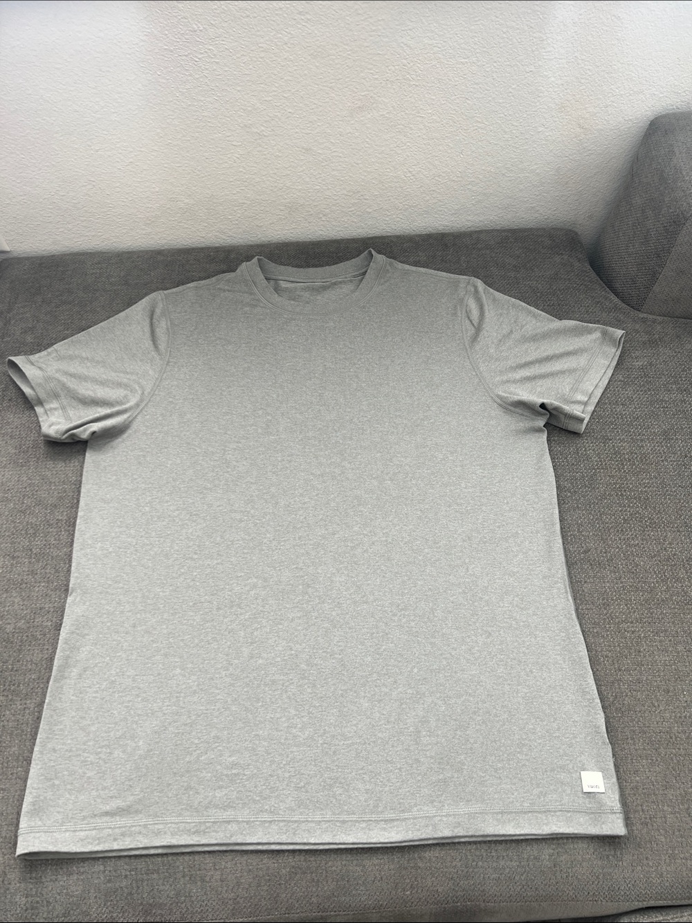 Vuori Short Sleeve Crewneck Tee in Light green